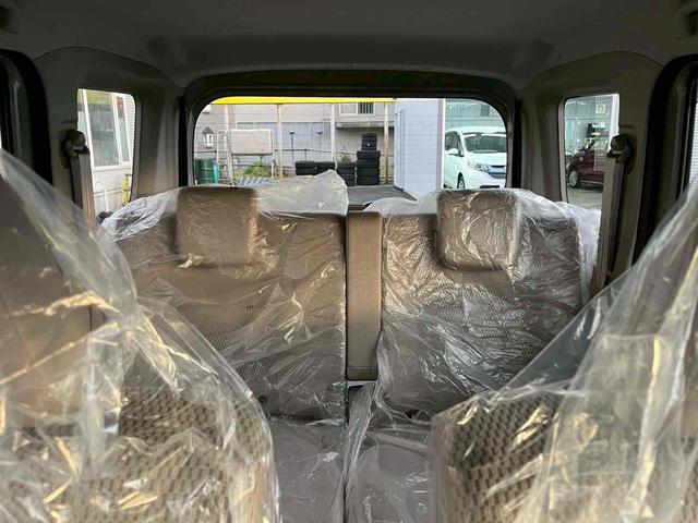 エブリイワゴン ＰＺターボ　４ＷＤ　バックカメラ　両側スライド・片側電動　クリアランスソナー　レーンアシスト　衝突被害軽減システム　オートライト　スマートキー　アイドリングストップ　電動格納ミラー　シートヒーター　ベンチシート（45枚目）