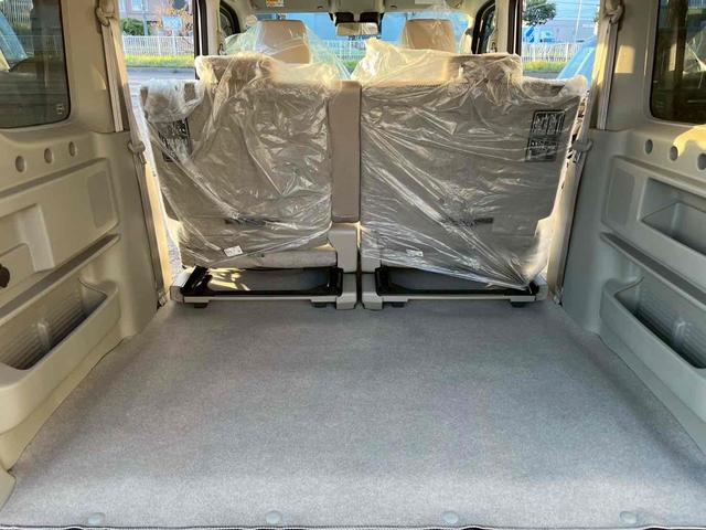 エブリイワゴン ＰＺターボ　４ＷＤ　バックカメラ　両側スライド・片側電動　クリアランスソナー　レーンアシスト　衝突被害軽減システム　オートライト　スマートキー　アイドリングストップ　電動格納ミラー　シートヒーター　ベンチシート（55枚目）