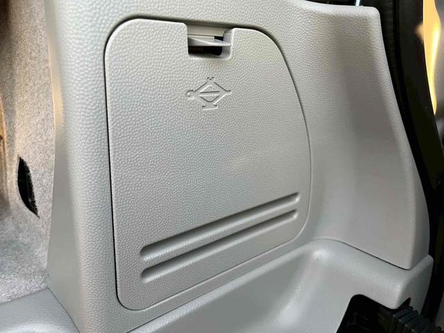 エブリイワゴン ＰＺターボ　４ＷＤ　バックカメラ　両側スライド・片側電動　クリアランスソナー　レーンアシスト　衝突被害軽減システム　オートライト　スマートキー　アイドリングストップ　電動格納ミラー　シートヒーター　ベンチシート（59枚目）