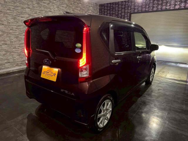 ステラ Ｇ　スマートアシスト　４ＷＤ　衝突被害軽減システム　オートライト　スマートキー　アイドリングストップ　電動格納ミラー　ベンチシート　ＣＶＴ　盗難防止システム　ＡＢＳ　ＥＳＣ　ＣＤ　アルミホイール　衝突安全ボディ　エアコン（13枚目）