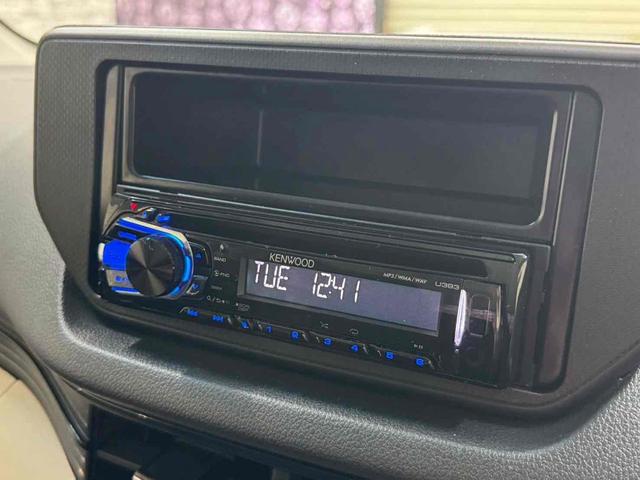 ステラ Ｇ　スマートアシスト　４ＷＤ　衝突被害軽減システム　オートライト　スマートキー　アイドリングストップ　電動格納ミラー　ベンチシート　ＣＶＴ　盗難防止システム　ＡＢＳ　ＥＳＣ　ＣＤ　アルミホイール　衝突安全ボディ　エアコン（28枚目）