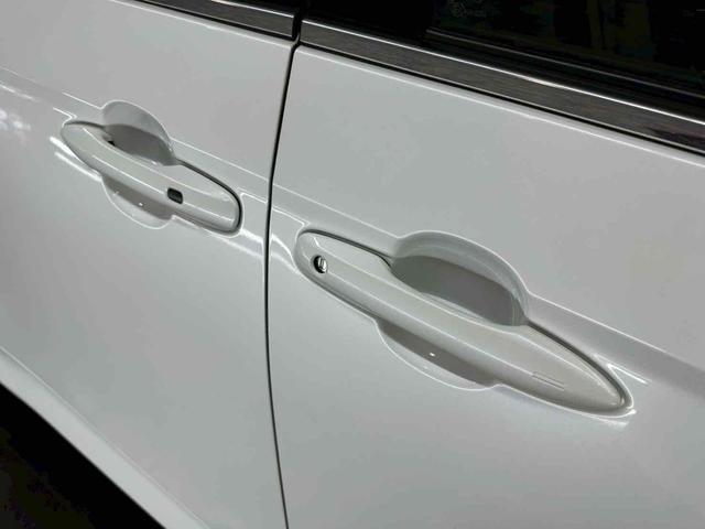 ヴォクシー S-Z 4WD ドライブレコーダー ETC 全周囲カメラ オートクルーズコントロール パークアシスト 衝突被害軽減システム 両側電動スライドドア オートマチックハイビーム オートライト LEDヘッドランプ(22枚目)