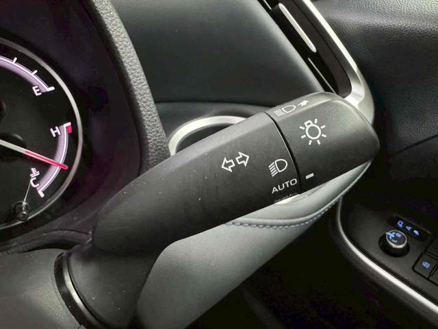 ヴォクシー S-Z 4WD ドライブレコーダー ETC 全周囲カメラ オートクルーズコントロール パークアシスト 衝突被害軽減システム 両側電動スライドドア オートマチックハイビーム オートライト LEDヘッドランプ(30枚目)