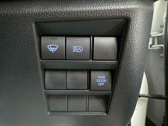 ヴォクシー S-Z 4WD ドライブレコーダー ETC 全周囲カメラ オートクルーズコントロール パークアシスト 衝突被害軽減システム 両側電動スライドドア オートマチックハイビーム オートライト LEDヘッドランプ(34枚目)