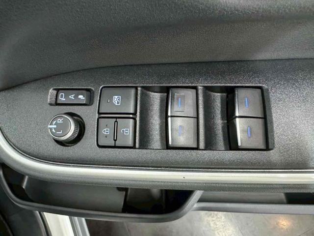 ヴォクシー S-Z 4WD ドライブレコーダー ETC 全周囲カメラ オートクルーズコントロール パークアシスト 衝突被害軽減システム 両側電動スライドドア オートマチックハイビーム オートライト LEDヘッドランプ(40枚目)