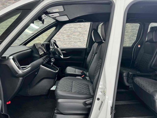 ヴォクシー S-Z 4WD ドライブレコーダー ETC 全周囲カメラ オートクルーズコントロール パークアシスト 衝突被害軽減システム 両側電動スライドドア オートマチックハイビーム オートライト LEDヘッドランプ(55枚目)