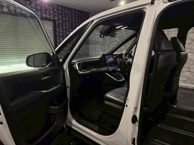 ヴォクシー S-Z 4WD ドライブレコーダー ETC 全周囲カメラ オートクルーズコントロール パークアシスト 衝突被害軽減システム 両側電動スライドドア オートマチックハイビーム オートライト LEDヘッドランプ(60枚目)