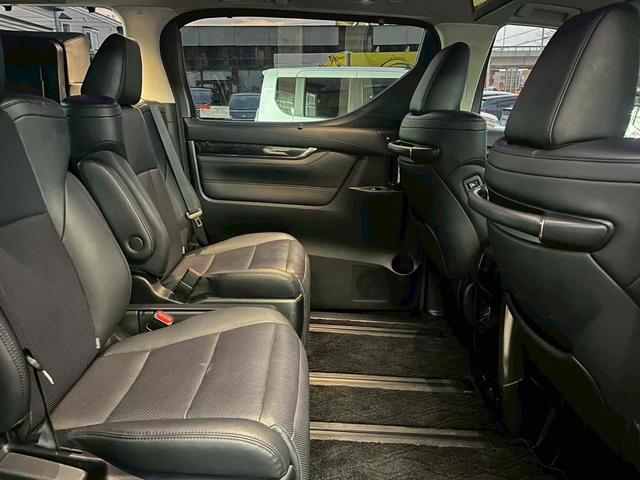 アルファードハイブリッド SR 4WD 全周囲カメラ ナビ TV クリアランスソナー オートクルーズコントロール レーンアシスト 衝突被害軽減システム 両側電動スライドドア オートマチックハイビーム オートライト LEDヘッドランプ(57枚目)