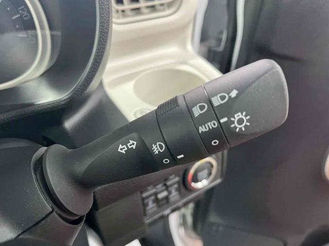 ムーヴキャンバス ストライプスＧ　ＥＴＣ　両側電動スライドドア　ＴＶ　クリアランスソナー　衝突被害軽減システム　オートライト　スマートキー　アイドリングストップ　電動格納ミラー　シートヒーター　ベンチシート　ＣＶＴ　ＥＳＣ　ＣＤ（23枚目）