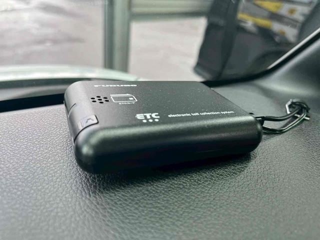 ムーヴキャンバス ストライプスＧ　ＥＴＣ　両側電動スライドドア　ＴＶ　クリアランスソナー　衝突被害軽減システム　オートライト　スマートキー　アイドリングストップ　電動格納ミラー　シートヒーター　ベンチシート　ＣＶＴ　ＥＳＣ　ＣＤ（36枚目）