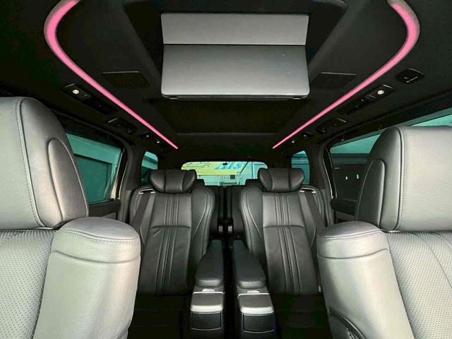 アルファードハイブリッド エグゼクティブラウンジＳ　４ＷＤ　バックカメラ　サイドカメラ　ナビ　ＴＶ　クリアランスソナー　オートクルーズコントロール　レーンアシスト　衝突被害軽減システム　両側電動スライドドア　オートマチックハイビーム　オートライト（69枚目）