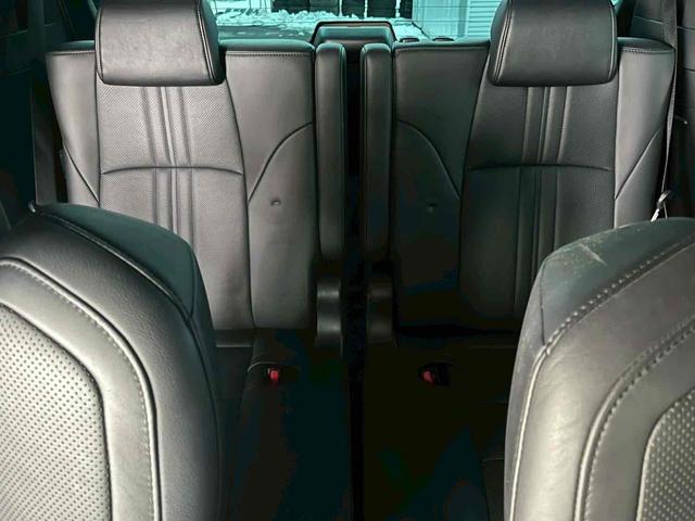 アルファードハイブリッド エグゼクティブラウンジＳ　４ＷＤ　バックカメラ　サイドカメラ　ナビ　ＴＶ　クリアランスソナー　オートクルーズコントロール　レーンアシスト　衝突被害軽減システム　両側電動スライドドア　オートマチックハイビーム　オートライト（72枚目）