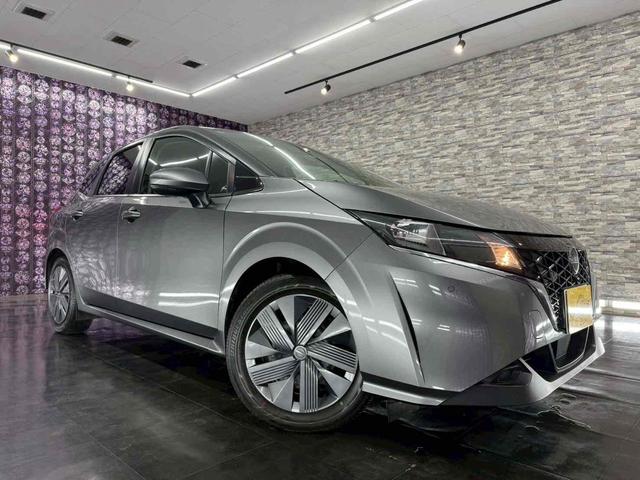 ノート X FOUR 4WD ドライブレコーダー ETC バックカメラ ナビ クリアランスソナー 衝突被害軽減システム オートマチックハイビーム オートライト スマートキー アイドリングストップ 電動格納ミラー(2枚目)