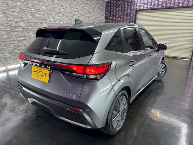 ノート X FOUR 4WD ドライブレコーダー ETC バックカメラ ナビ クリアランスソナー 衝突被害軽減システム オートマチックハイビーム オートライト スマートキー アイドリングストップ 電動格納ミラー(9枚目)