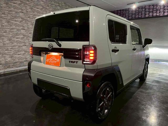 タフト 　４ＷＤ　クリアランスソナー　オートクルーズコントロール　衝突被害軽減システム　オートライト　スマートキー　アイドリングストップ　電動格納ミラー　シートヒーター　サンルーフ　ＣＶＴ　ＥＳＣ（15枚目）