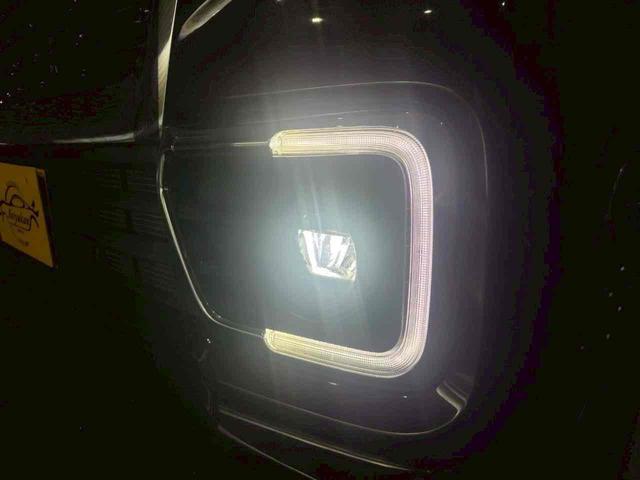 スペーシアカスタム 　両側電動スライドドア　クリアランスソナー　衝突被害軽減システム　オートライト　スマートキー　電動格納ミラー　シートヒーター　ベンチシート　ＣＶＴ　ＥＳＣ　ＣＤ　アルミホイール　Ｂｌｕｅｔｏｏｔｈ（13枚目）