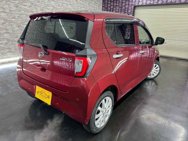 ミライース Ｘ　リミテッドＳＡＩＩＩ　クリアランスソナー　衝突被害軽減システム　オートマチックハイビーム　オートライト　アイドリングストップ　電動格納ミラー　ＣＶＴ　ＥＳＣ　ＣＤ　アルミホイール　エアコン　パワーウィンドウ（9枚目）