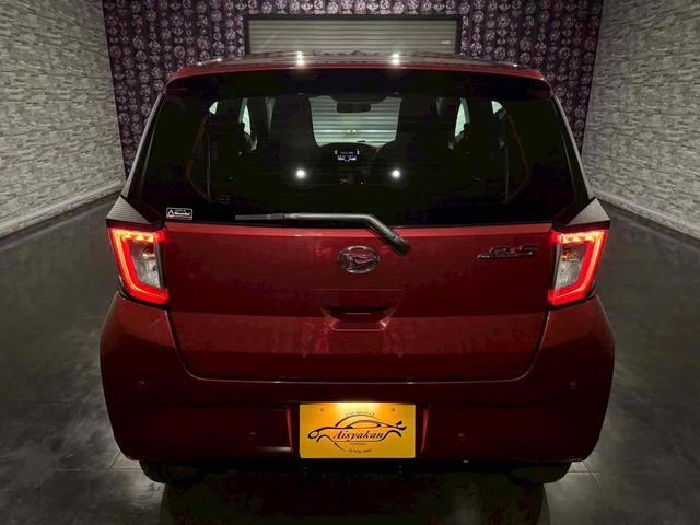 ミライース Ｘ　リミテッドＳＡＩＩＩ　クリアランスソナー　衝突被害軽減システム　オートマチックハイビーム　オートライト　アイドリングストップ　電動格納ミラー　ＣＶＴ　ＥＳＣ　ＣＤ　アルミホイール　エアコン　パワーウィンドウ（11枚目）