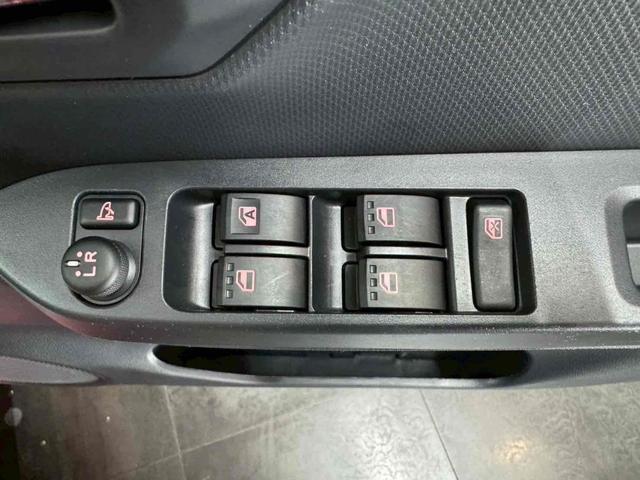 ミライース Ｘ　リミテッドＳＡＩＩＩ　クリアランスソナー　衝突被害軽減システム　オートマチックハイビーム　オートライト　アイドリングストップ　電動格納ミラー　ＣＶＴ　ＥＳＣ　ＣＤ　アルミホイール　エアコン　パワーウィンドウ（32枚目）