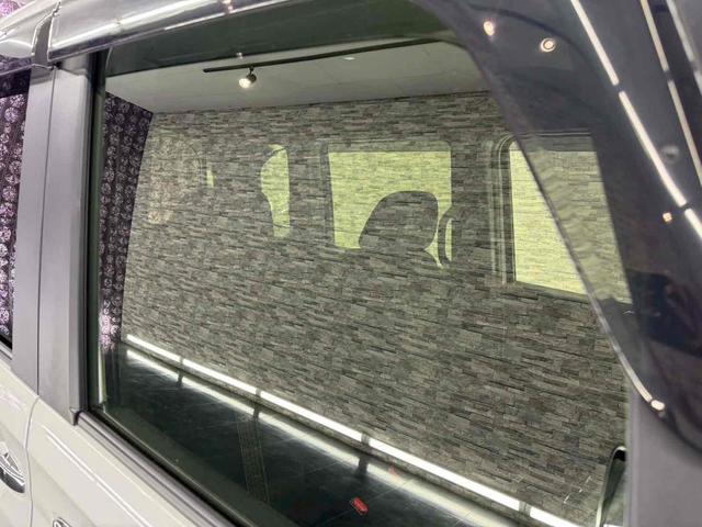 Ｎ－ＢＯＸカスタム Ｇ・Ｌホンダセンシング　４ＷＤ　ドライブレコーダー　ＥＴＣ　バックカメラ　両側電動スライドドア　ナビ　オートクルーズコントロール　レーンアシスト　衝突被害軽減システム　オートライト　スマートキー　アイドリングストップ（19枚目）