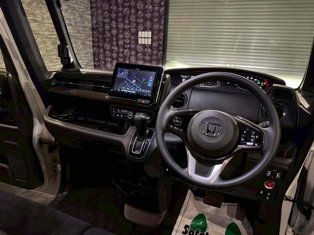 Ｎ－ＢＯＸカスタム Ｇ・Ｌホンダセンシング　４ＷＤ　ドライブレコーダー　ＥＴＣ　バックカメラ　両側電動スライドドア　ナビ　オートクルーズコントロール　レーンアシスト　衝突被害軽減システム　オートライト　スマートキー　アイドリングストップ（58枚目）
