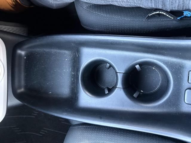 プリウス S 4WD バックカメラ(19枚目)