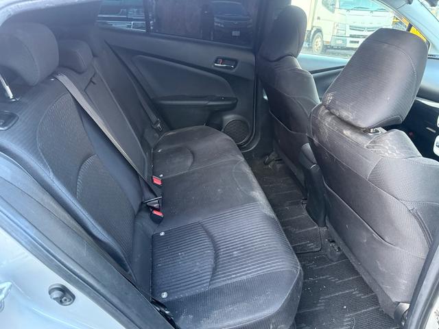 プリウス S 4WD バックカメラ(25枚目)
