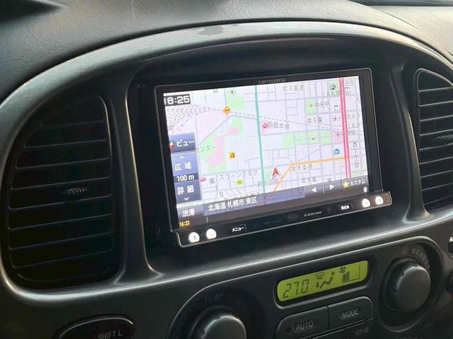 セコイア 4WD 左ハンドル バックカメラ パワーシート サンルーフ ナビ TV アルミホイール キーレスエントリー シートヒーター AT Bluetooth エアコン パワーウィンドウ 運転席エアバッグ(3枚目)