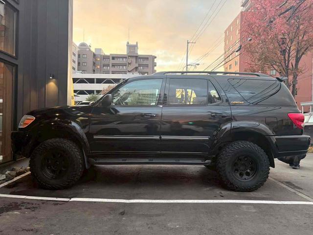 セコイア 4WD 左ハンドル バックカメラ パワーシート サンルーフ ナビ TV アルミホイール キーレスエントリー シートヒーター AT Bluetooth エアコン パワーウィンドウ 運転席エアバッグ(18枚目)