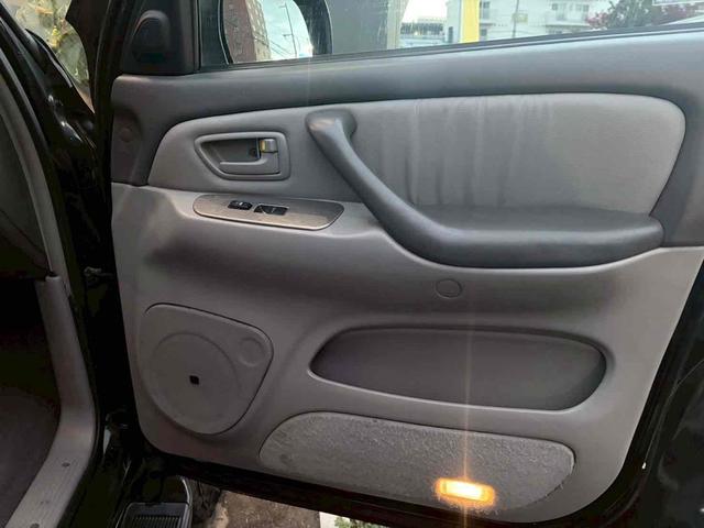 セコイア 4WD 左ハンドル バックカメラ パワーシート サンルーフ ナビ TV アルミホイール キーレスエントリー シートヒーター AT Bluetooth エアコン パワーウィンドウ 運転席エアバッグ(26枚目)