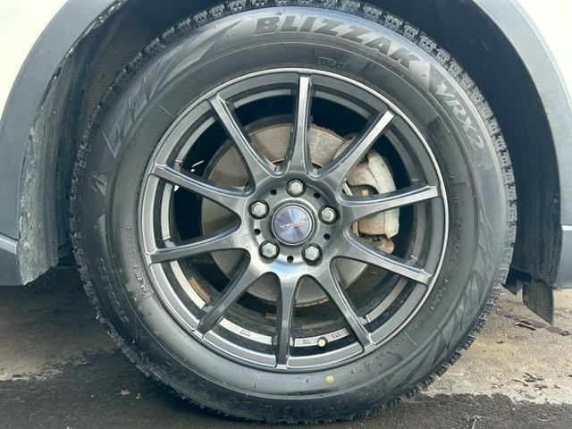 Ｃ－ＨＲ Ｇ－Ｔ　寒冷地仕様　４ＷＤ　ＬＥＤヘッドライト　純正１８インチＡＷ　　ＢＳＭ　ＲＣＴＡ　ＡＣＣ　９インチナビ　バックカメラ　シートヒーター　ＥＴＣ　ドライブレコーダー（9枚目）