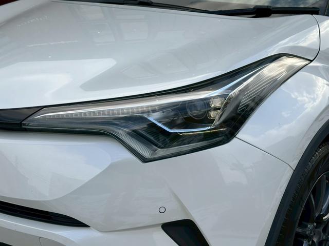 Ｃ－ＨＲ Ｇ－Ｔ　寒冷地仕様　４ＷＤ　ＬＥＤヘッドライト　純正１８インチＡＷ　　ＢＳＭ　ＲＣＴＡ　ＡＣＣ　９インチナビ　バックカメラ　シートヒーター　ＥＴＣ　ドライブレコーダー（11枚目）