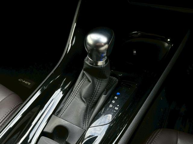 Ｃ－ＨＲ Ｇ－Ｔ　寒冷地仕様　４ＷＤ　ＬＥＤヘッドライト　純正１８インチＡＷ　　ＢＳＭ　ＲＣＴＡ　ＡＣＣ　９インチナビ　バックカメラ　シートヒーター　ＥＴＣ　ドライブレコーダー（38枚目）