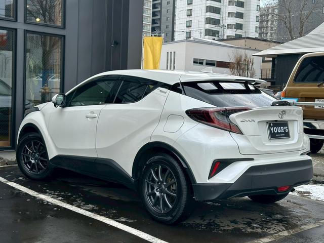 Ｃ－ＨＲ Ｇ－Ｔ　寒冷地仕様　４ＷＤ　ＬＥＤヘッドライト　純正１８インチＡＷ　　ＢＳＭ　ＲＣＴＡ　ＡＣＣ　９インチナビ　バックカメラ　シートヒーター　ＥＴＣ　ドライブレコーダー（51枚目）