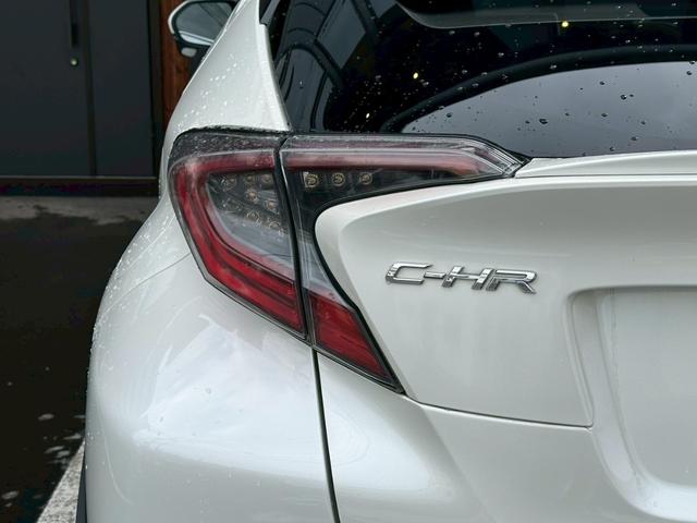 Ｃ－ＨＲ Ｇ－Ｔ　寒冷地仕様　４ＷＤ　ＬＥＤヘッドライト　純正１８インチＡＷ　　ＢＳＭ　ＲＣＴＡ　ＡＣＣ　９インチナビ　バックカメラ　シートヒーター　ＥＴＣ　ドライブレコーダー（55枚目）