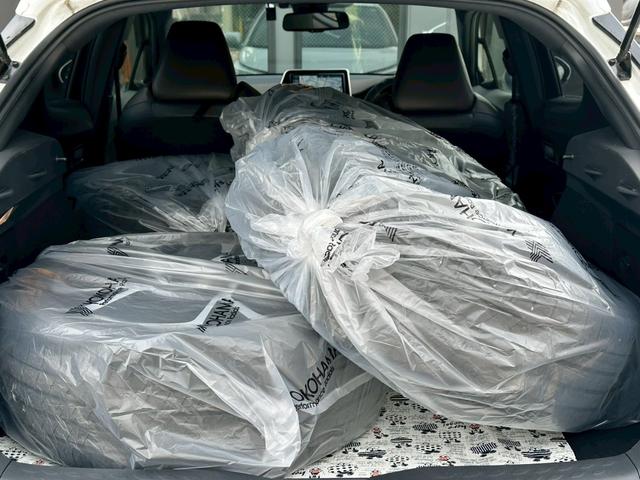 Ｃ－ＨＲ Ｇ－Ｔ　寒冷地仕様　４ＷＤ　ＬＥＤヘッドライト　純正１８インチＡＷ　　ＢＳＭ　ＲＣＴＡ　ＡＣＣ　９インチナビ　バックカメラ　シートヒーター　ＥＴＣ　ドライブレコーダー（61枚目）