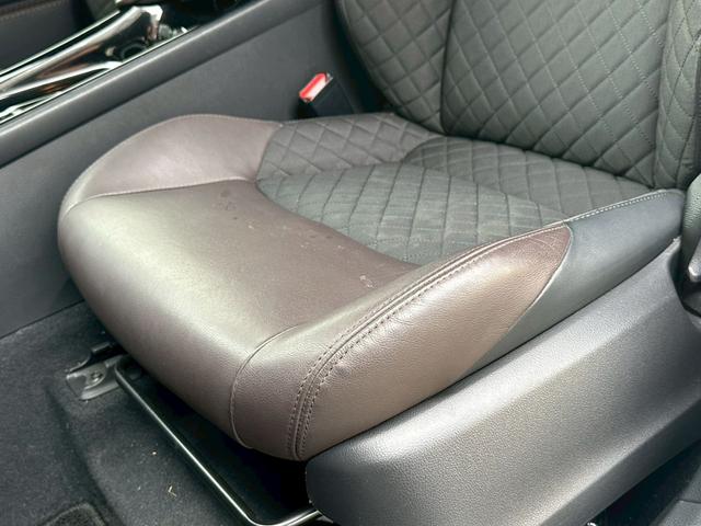 Ｃ－ＨＲ Ｇ－Ｔ　寒冷地仕様　４ＷＤ　ＬＥＤヘッドライト　純正１８インチＡＷ　　ＢＳＭ　ＲＣＴＡ　ＡＣＣ　９インチナビ　バックカメラ　シートヒーター　ＥＴＣ　ドライブレコーダー（65枚目）