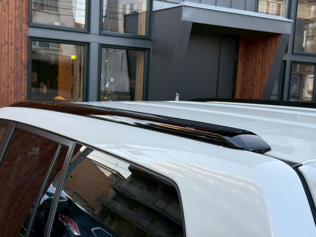 ランドクルーザープラド ＴＸ　Ｌパッケージ　７０ｔｈアニバーサリーリミテッド　ワンオーナー　禁煙車　ルーフレール　トヨタ純正ナビ　ＥＴＣ　バックカメラ　純正１８インチホイール　電動シート　　シートベンチレーション　レーダークルーズコントロール　７０Ｔｈ純正フロアマット（79枚目）