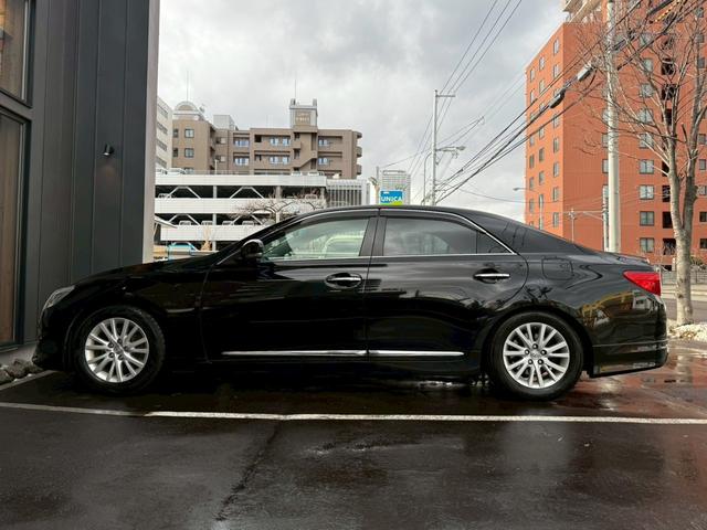 マークX 250G Four ユーザー買取車両 純正ホイール 純正ナビ Bluetooth プッシュスタート ETC 運転席電動シート ステアリングスイッチ オートエアコン 横滑り防止装置(8枚目)