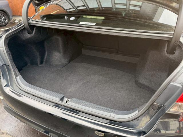 マークX 250G Four ユーザー買取車両 純正ホイール 純正ナビ Bluetooth プッシュスタート ETC 運転席電動シート ステアリングスイッチ オートエアコン 横滑り防止装置(24枚目)