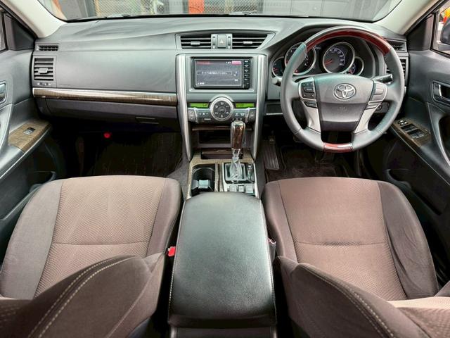マークX 250G Four ユーザー買取車両 純正ホイール 純正ナビ Bluetooth プッシュスタート ETC 運転席電動シート ステアリングスイッチ オートエアコン 横滑り防止装置(42枚目)