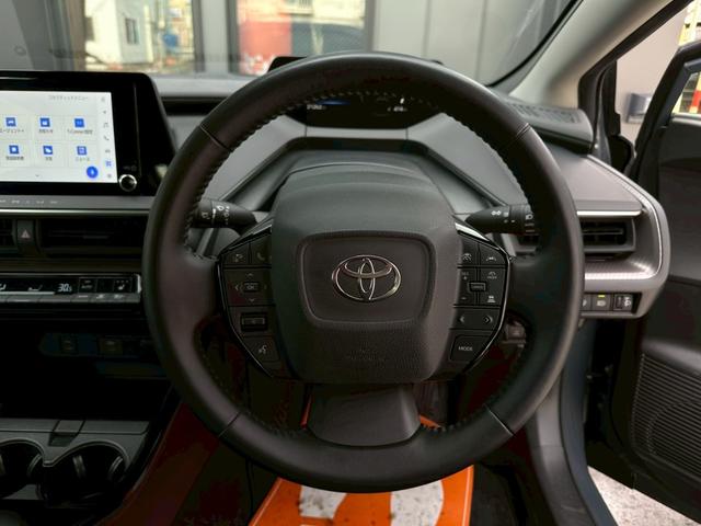 プリウス G 4WD 寒冷地仕様夏冬タイヤAW付 純正8インチディスプレイオーディオ バックカメラ ETC 前後ドラレコ(15枚目)