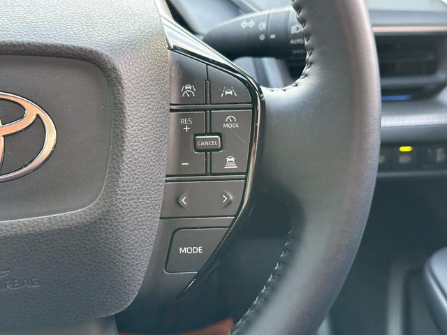 プリウス G 4WD 寒冷地仕様夏冬タイヤAW付 純正8インチディスプレイオーディオ バックカメラ ETC 前後ドラレコ(17枚目)