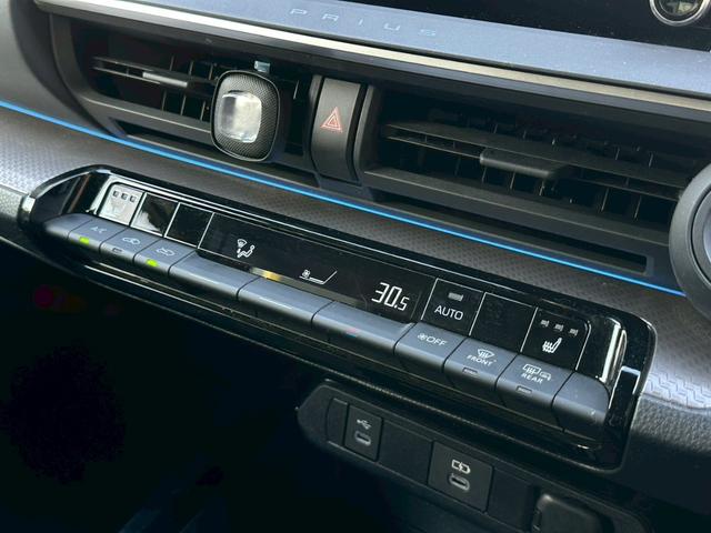 プリウス G 4WD 寒冷地仕様夏冬タイヤAW付 純正8インチディスプレイオーディオ バックカメラ ETC 前後ドラレコ(21枚目)