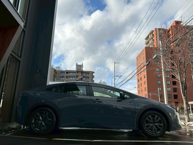 プリウス G 4WD 寒冷地仕様夏冬タイヤAW付 純正8インチディスプレイオーディオ バックカメラ ETC 前後ドラレコ(64枚目)