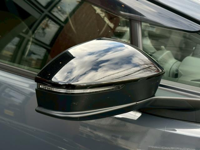 プリウス G 4WD 寒冷地仕様夏冬タイヤAW付 純正8インチディスプレイオーディオ バックカメラ ETC 前後ドラレコ(65枚目)