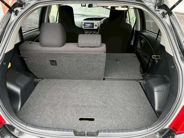 ヴィッツ Ｆ（10枚目）