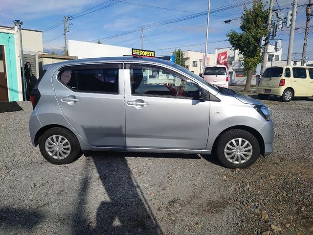 ピクシスエポック Ｌ　ＳＡＩＩＩ　４ＷＤ　ワンオーナー車　２カメラドライブレコーダー　車線逸脱警報　横滑り防止機能　オートハイビーム　純正ナビ　バックカメラ　誤発進抑制　キーレス　エンジンスターター　アイドリングストップ　ＡＢＳ（4枚目）