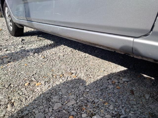 ピクシスエポック Ｌ　ＳＡＩＩＩ　４ＷＤ　ワンオーナー車　２カメラドライブレコーダー　車線逸脱警報　横滑り防止機能　オートハイビーム　純正ナビ　バックカメラ　誤発進抑制　キーレス　エンジンスターター　アイドリングストップ　ＡＢＳ（40枚目）