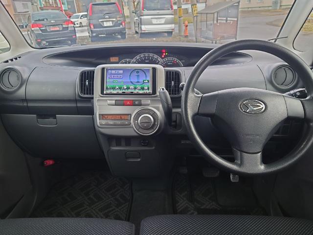 操作性・視認性の良さそうなインパネ周り♪